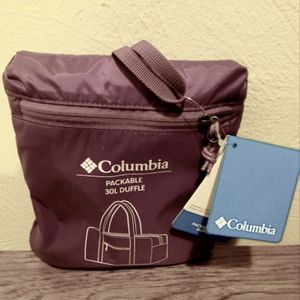 NWT Columbia Burgundy Packable 30L Duffle Firm Price